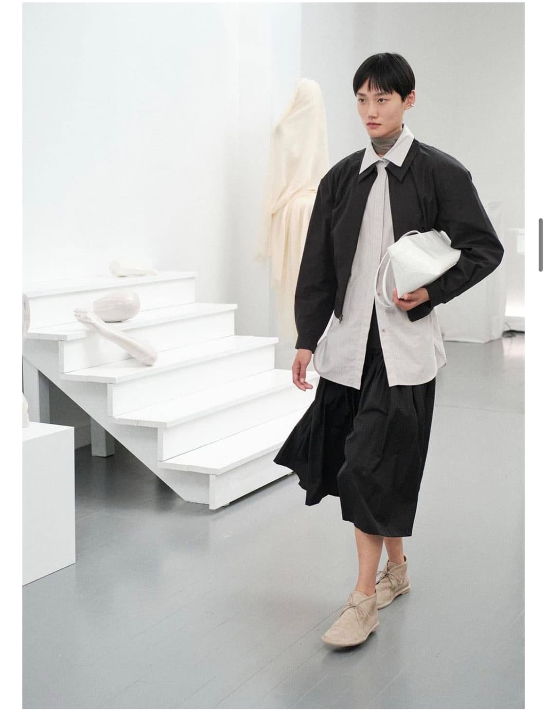 아모멘토 Shirring Culotte Pants, Black 상품이미지2
