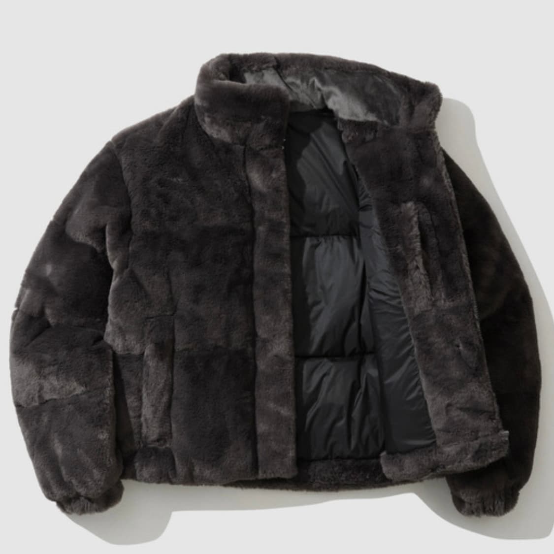 엄브로 우먼스 에코 퍼 다운 자켓 차콜 상품이미지2