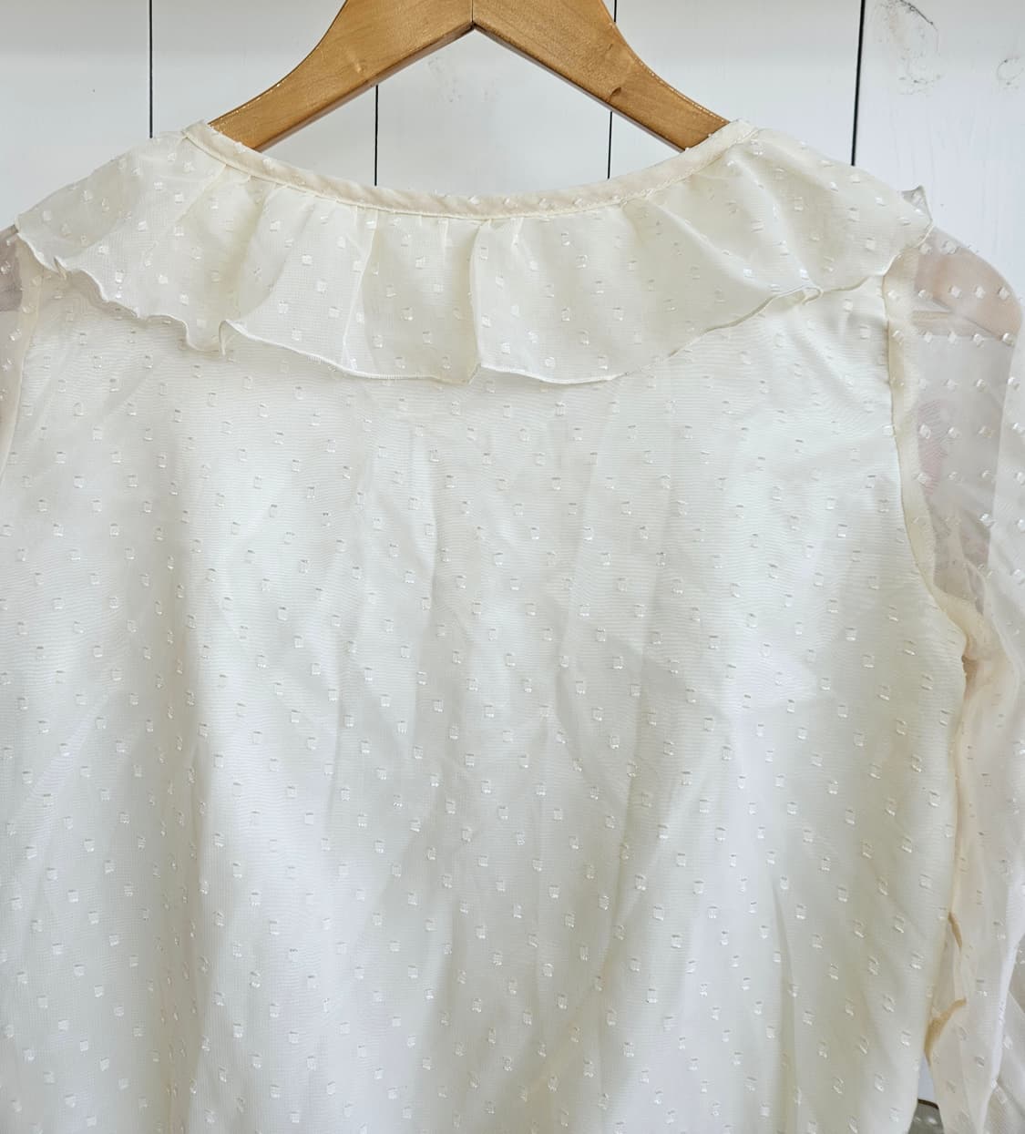 도트 쉬폰 프릴 블라우스 상품이미지6