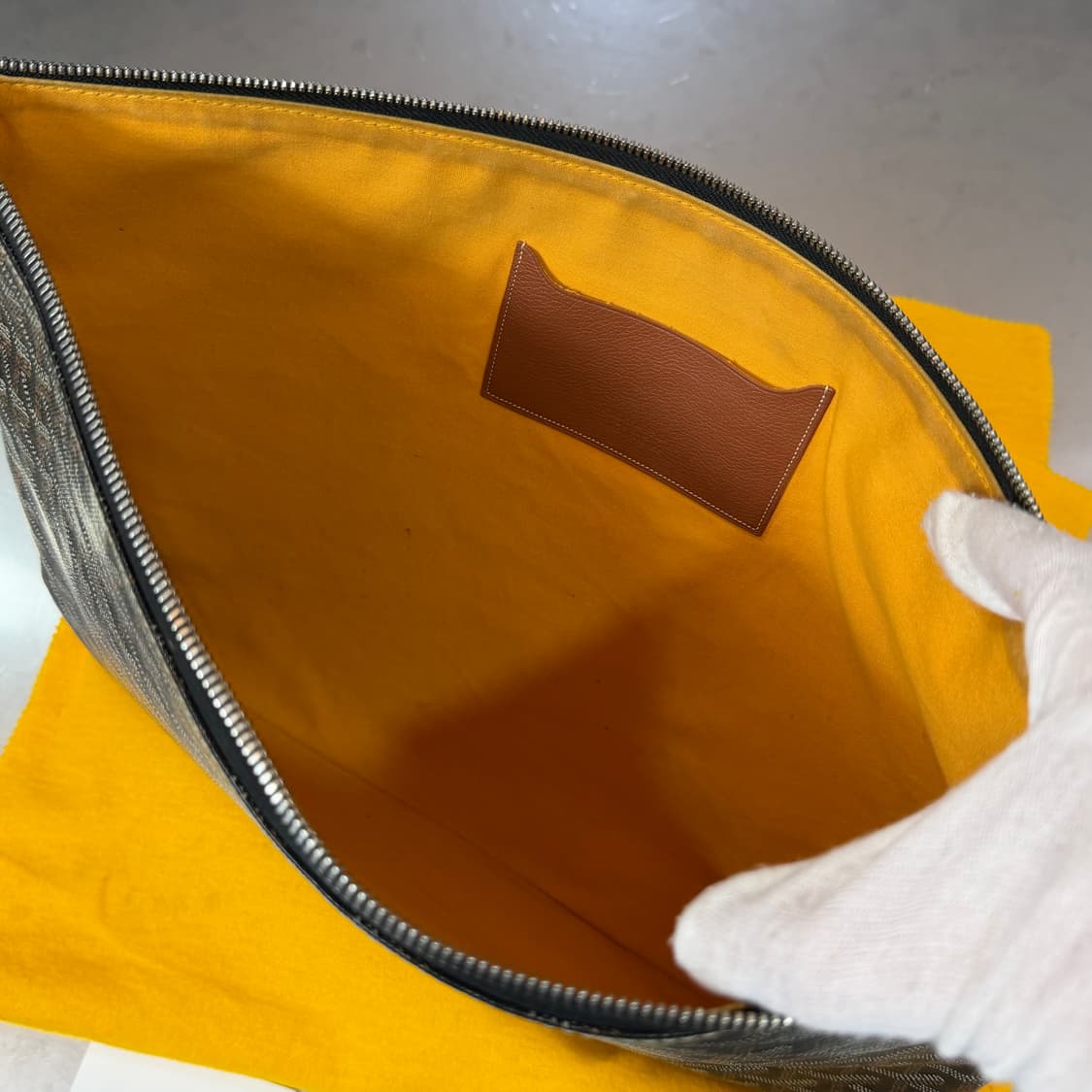 [리오브전포점] 고야드 클래식 블랙 세나 GM 클러치 상품이미지4