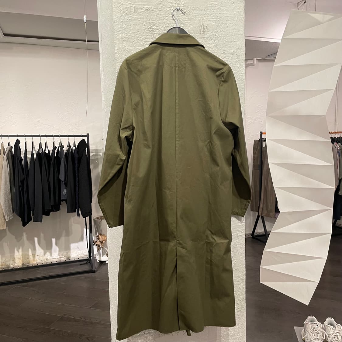 카미엘 포트젠스 오버사이즈 맥코트 상품이미지3