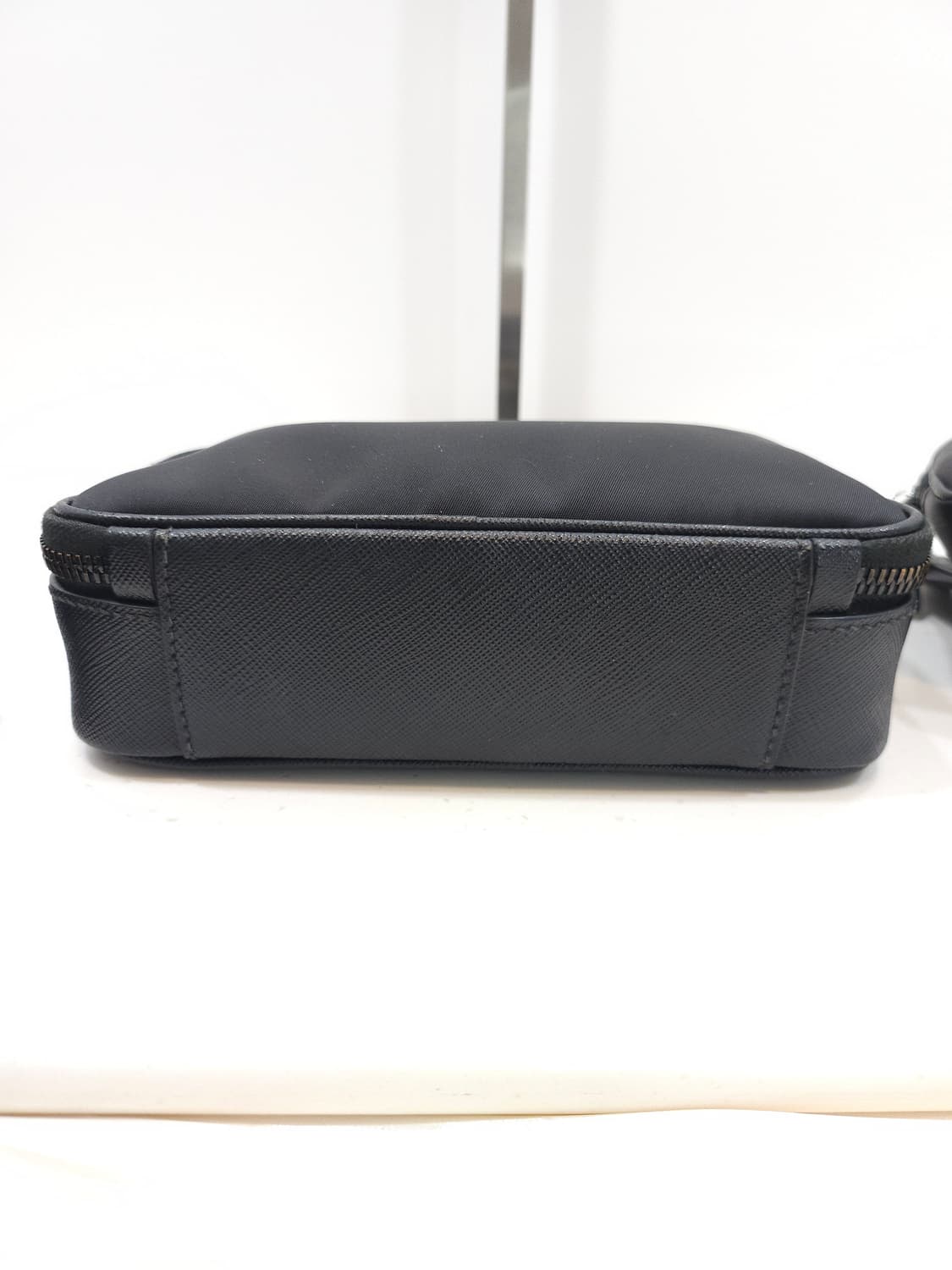 프라다 브리크 리나일론 사피아노 크로스백 상품이미지5