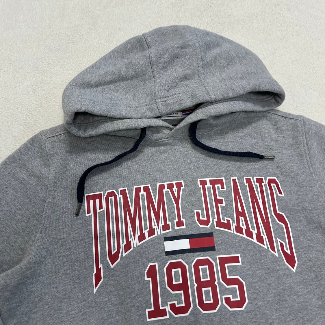 Tommy Hilfiger Gray Hoodie  상품이미지5