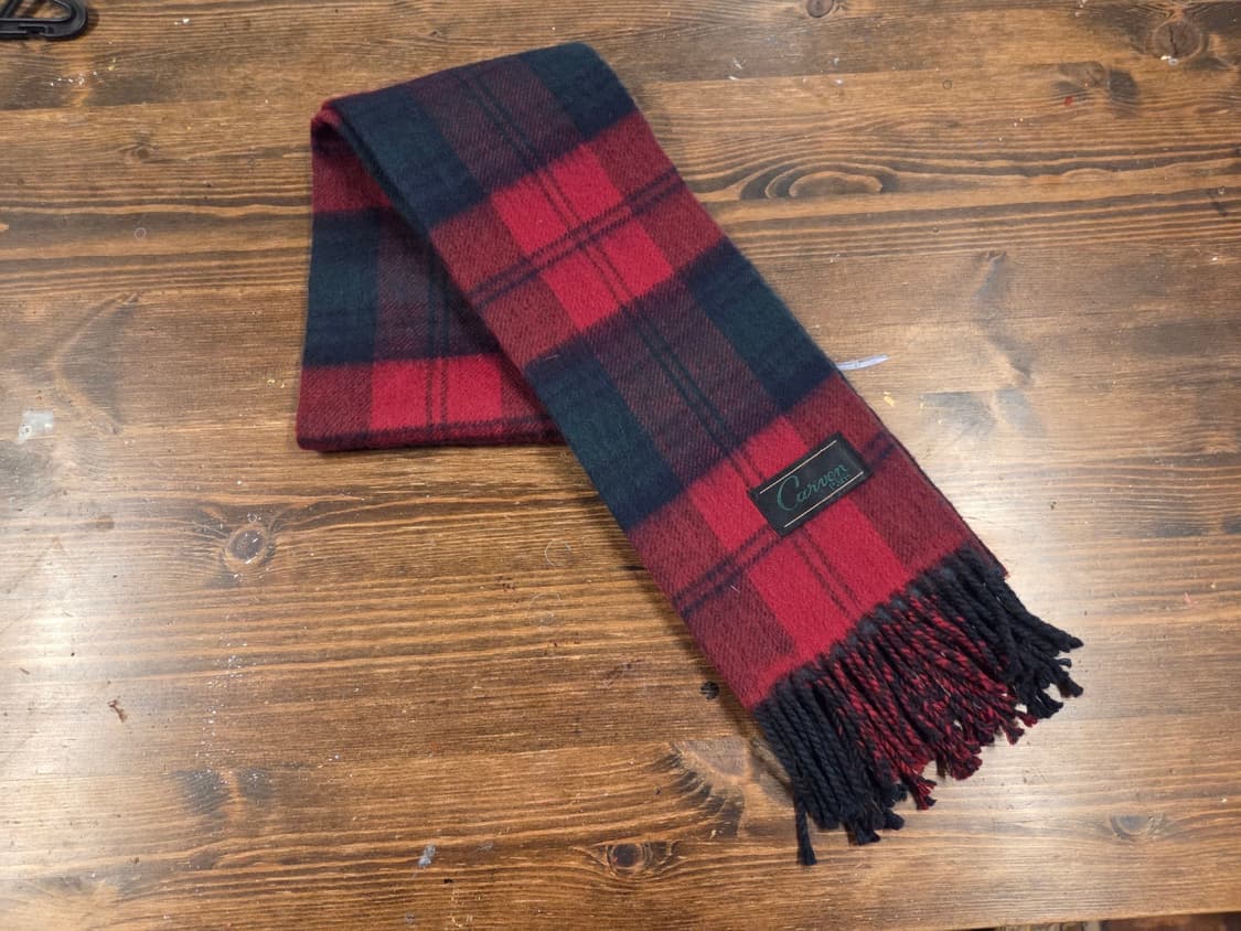 까르벵 타탄체크 머플러 상품이미지1