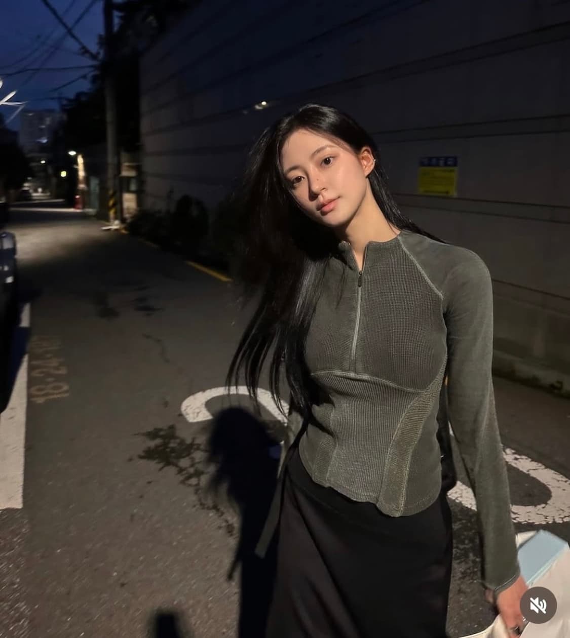 혜인서 하프집업 카키 2사이즈 상품이미지3