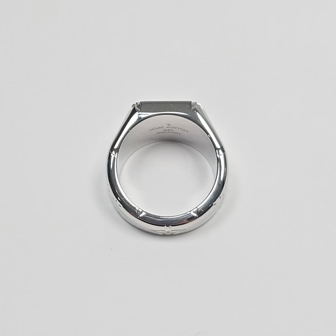 루이비통 모노그램 각인 시그넷 반지 ( 20호 ) 상품이미지6