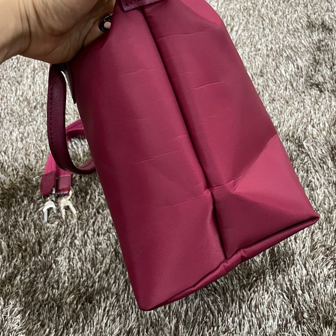 롱샴 Longchamp 르 플리아쥬 네오 버건디 토트백 M  상품이미지5