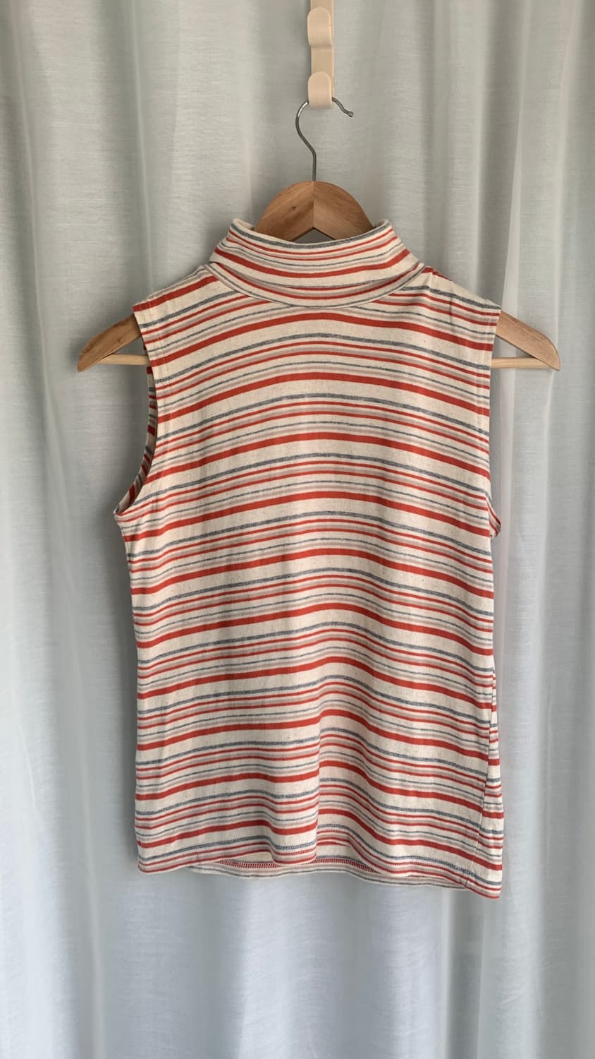 Stripe turtleneck sleeveless 상품이미지3
