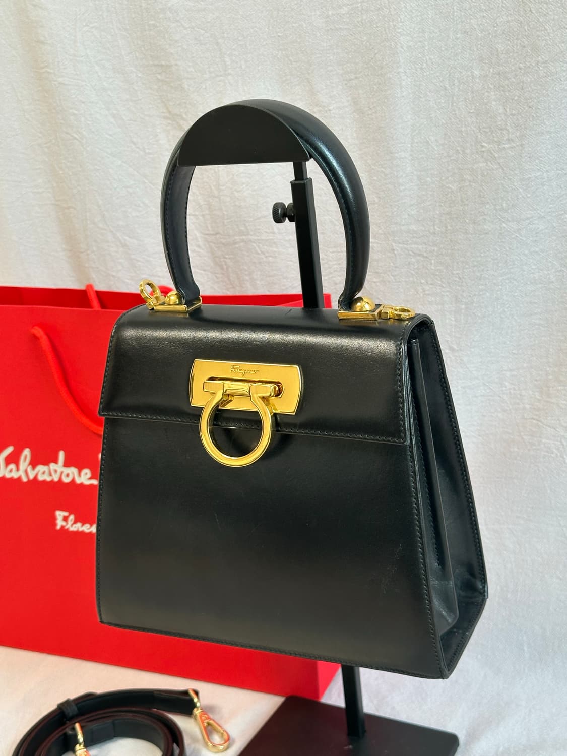 페라가모 간치니 켈리백 토트백 크로스백 차정원백 상품이미지3