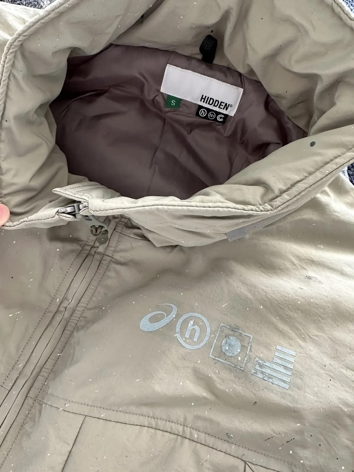 [L] 히든뉴욕 아식스 프리마로프트 자켓 상품이미지6