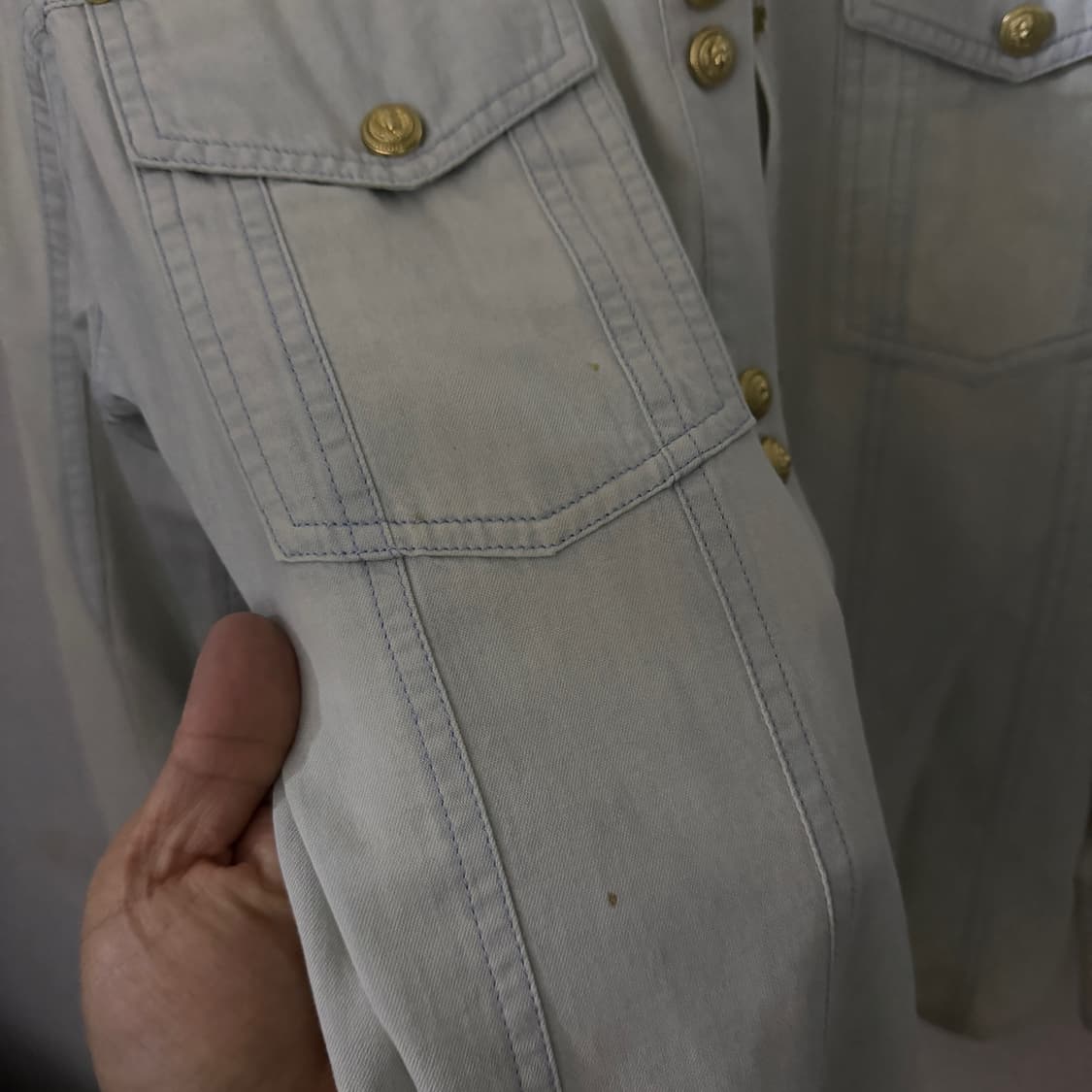 발망 퀄팅 데님 디테일 투포켓 셔츠 38 (여성 66까지) 상품이미지9