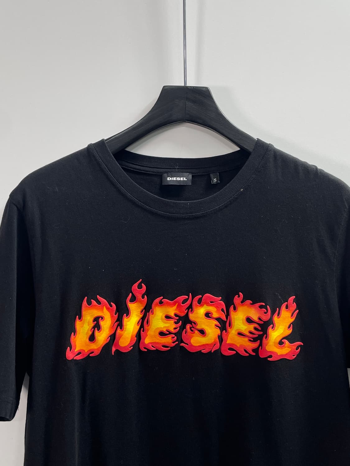 디젤 플레임로고 라운드 반팔티 (on.156) 상품이미지2