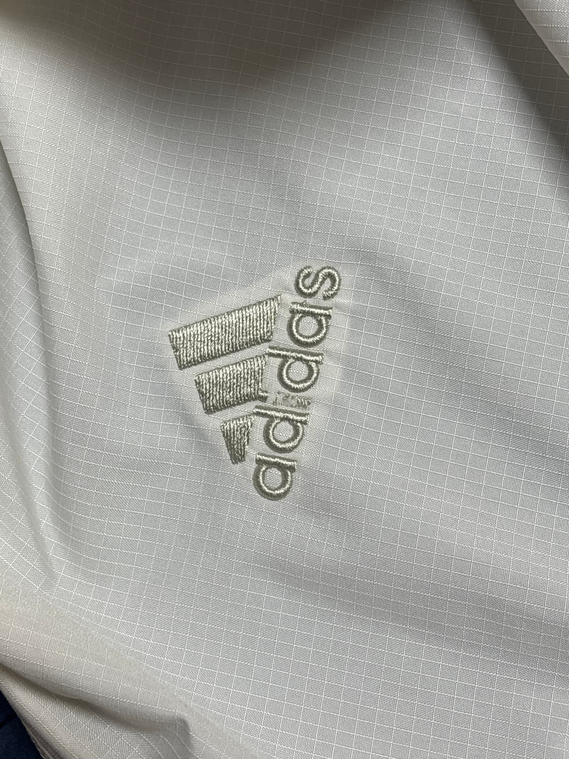 아디다스 3s 에센셜 우븐 윈드 브레이커 상품이미지2