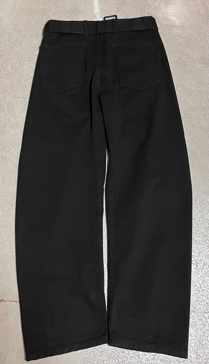 르메르 트위스티드 벨티드팬츠 카본블루 S사이즈 상품이미지4