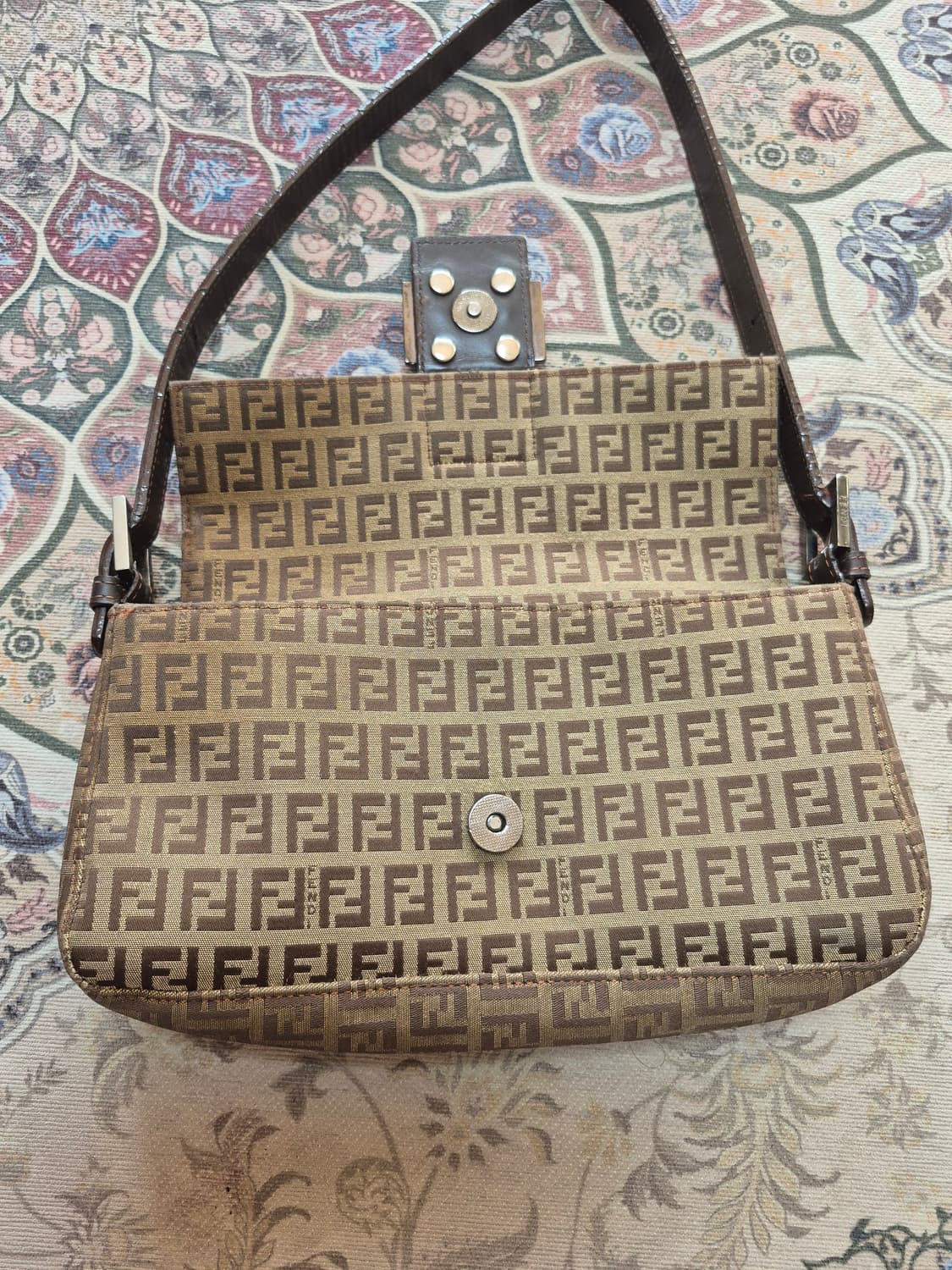 펜디토트숄더백 상품이미지3