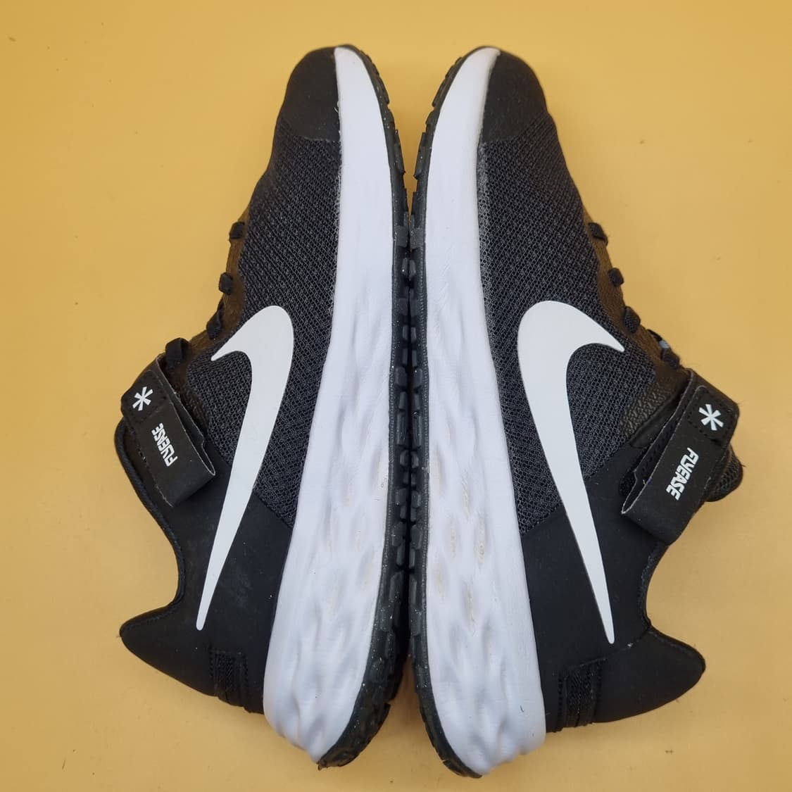 나이키 레볼루션6 아동운동화235 상품이미지5