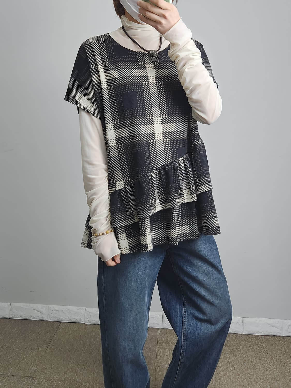 프릴 패턴 탑 상품이미지5