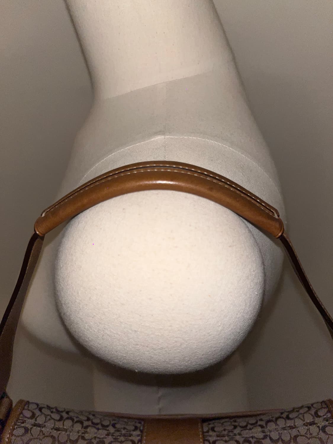 Coach Beige Basic Design Shoulder Bag 상품이미지7