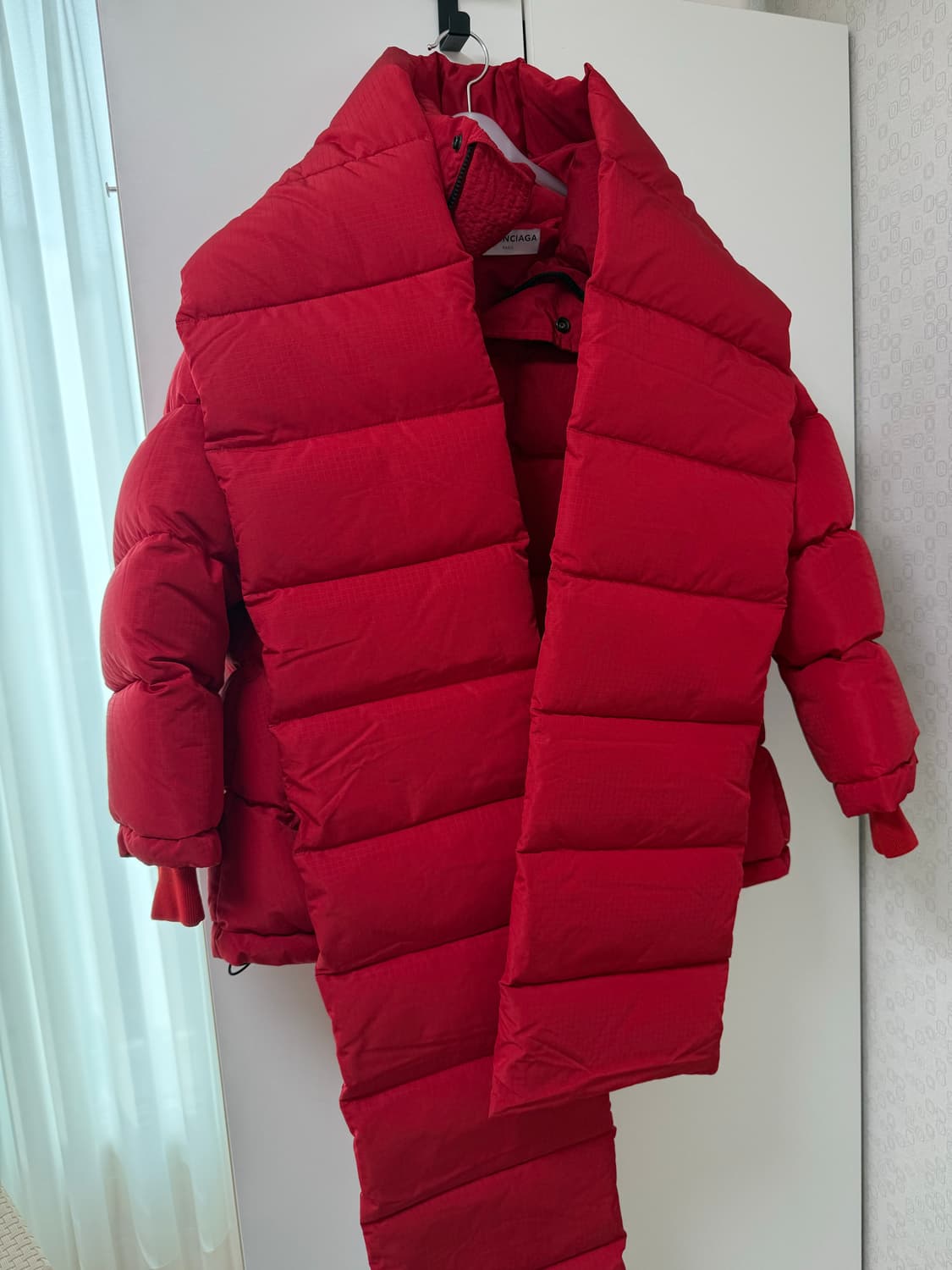 발렌시아가 패딩 상품이미지4