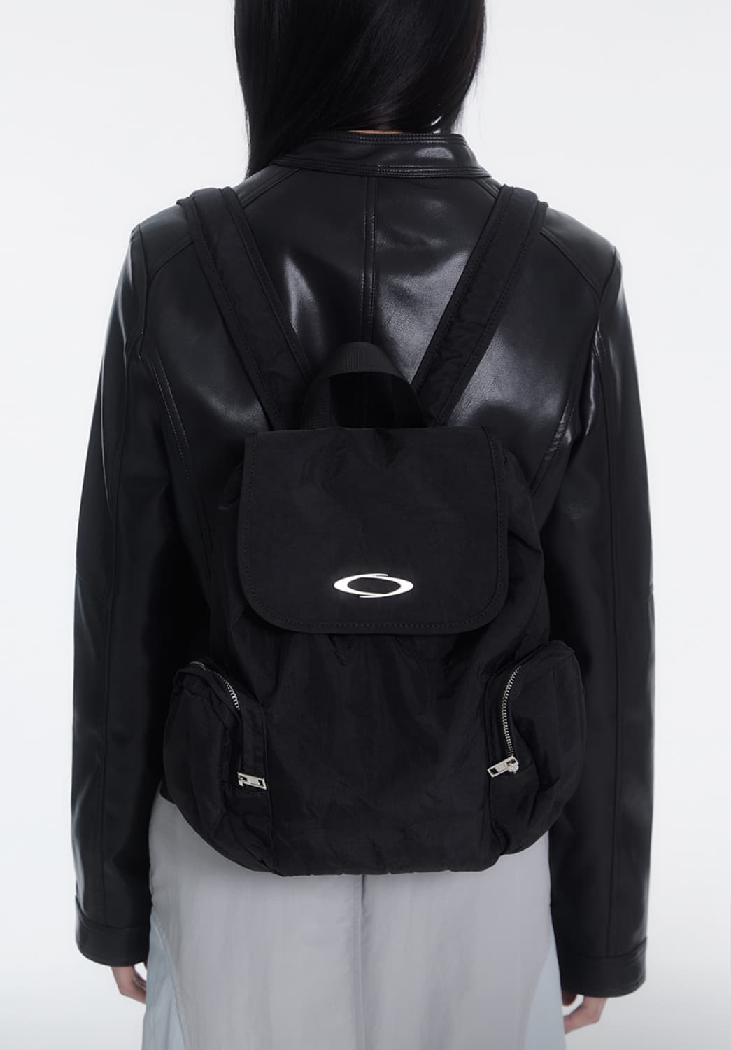 노이아고 심볼 로고 백팩 상품이미지3