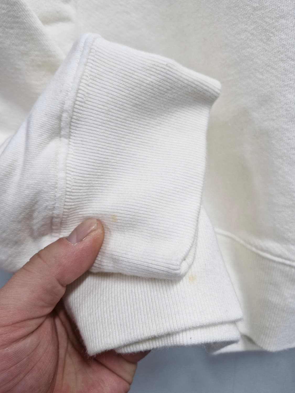 100L 메종키츠네 폭스헤드 맨투맨 아이보리. 상품이미지9