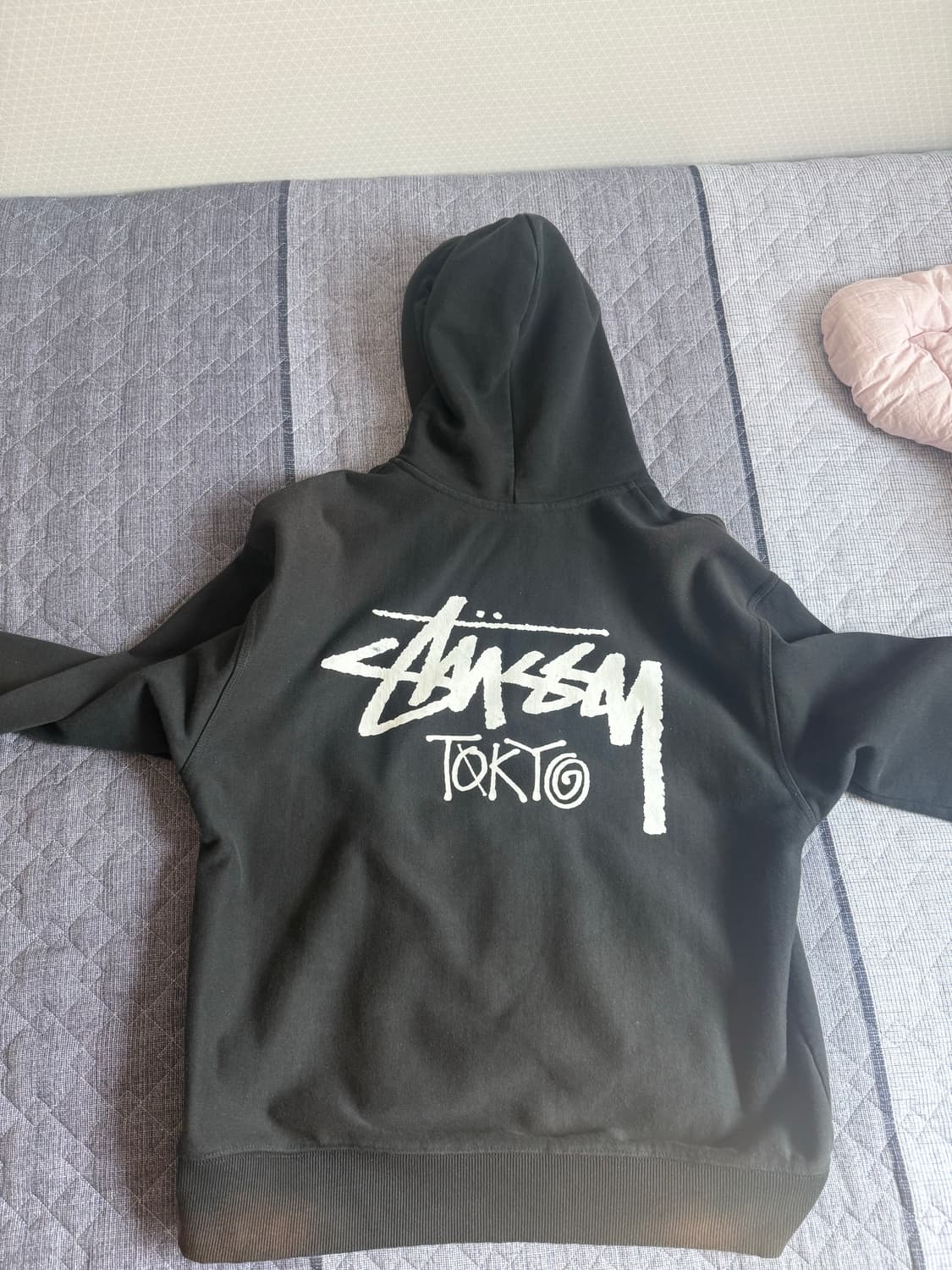 스투시 도쿄 후드집업 상품이미지2