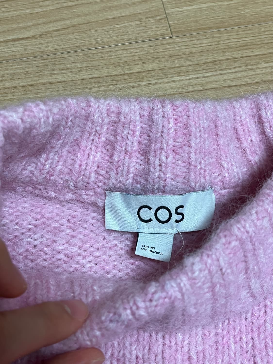 cos 니트 xs 상품이미지3