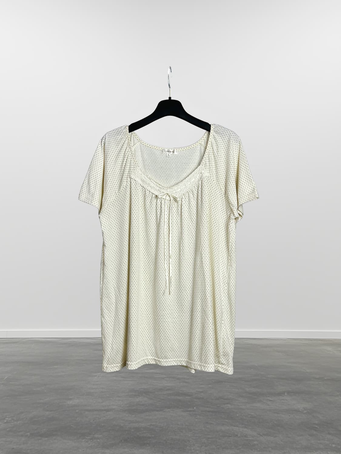 PRIM-PURE 도트 반팔티 상품이미지1