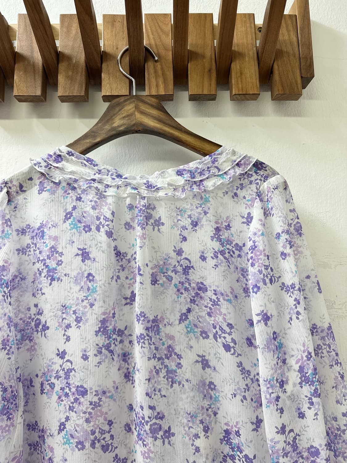 택있는새상품 일본빈티지 라벤더 플라워 쉬폰 러플 셔링 핀턱 프릴 블라우스 상품이미지5