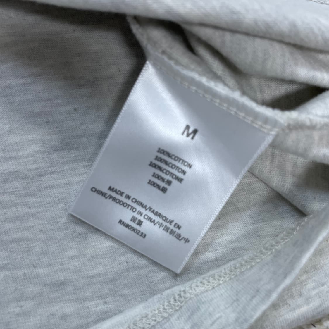 에센셜 피어오브갓 백 로고 반팔티 상품이미지5