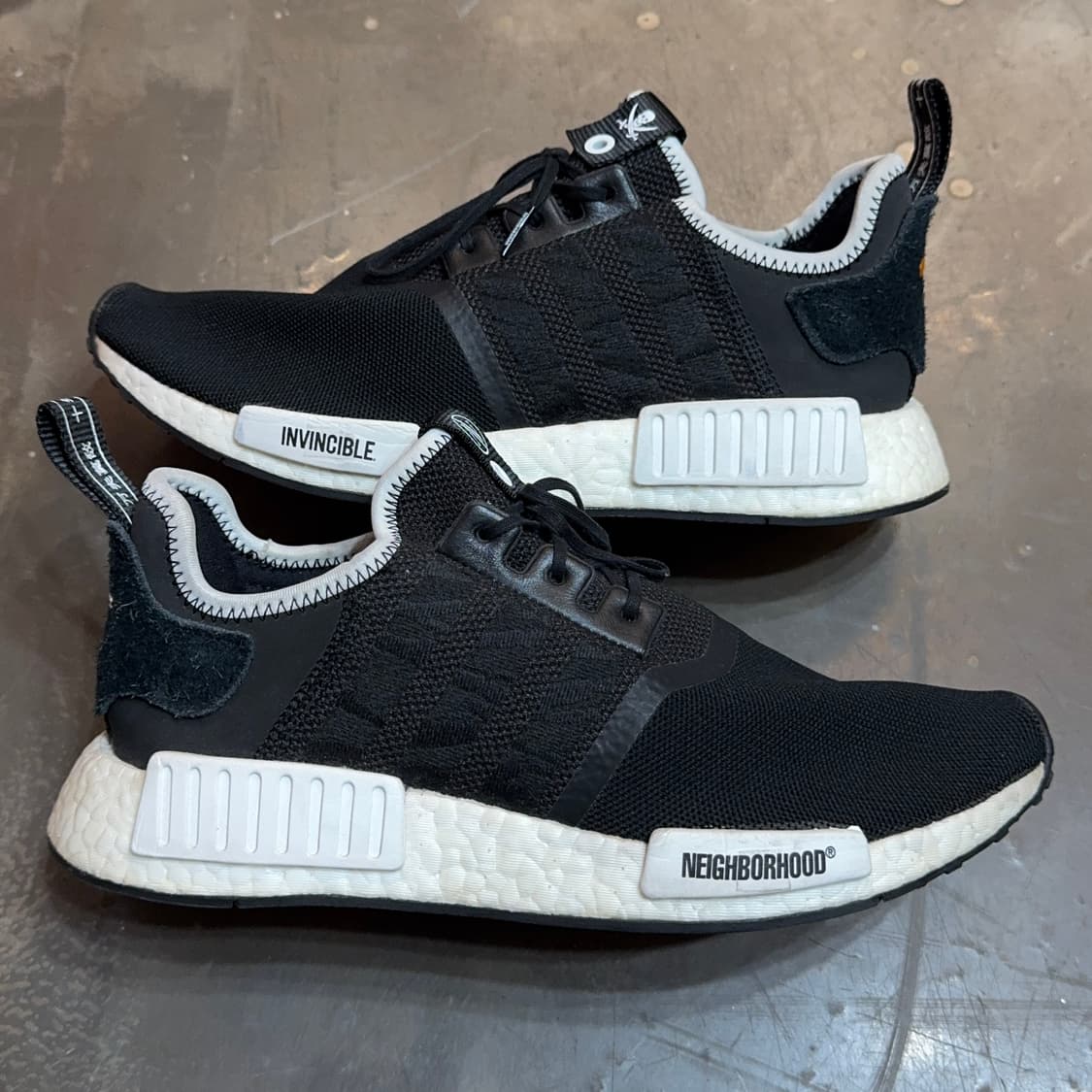 네이버후드 X 아디다스 NMD R1 스니커즈 상품이미지4