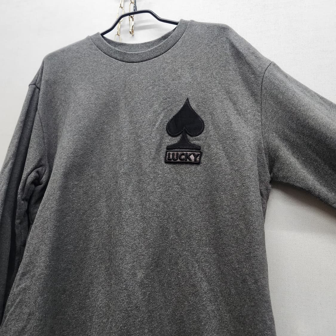 럭키슈에뜨x디즈니 백디자인 맨투맨 36(L) 상품이미지4