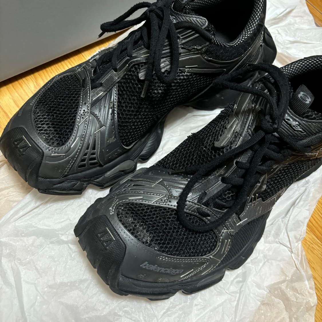 발렌시아가 스테이플러 블랙 44 상품이미지3