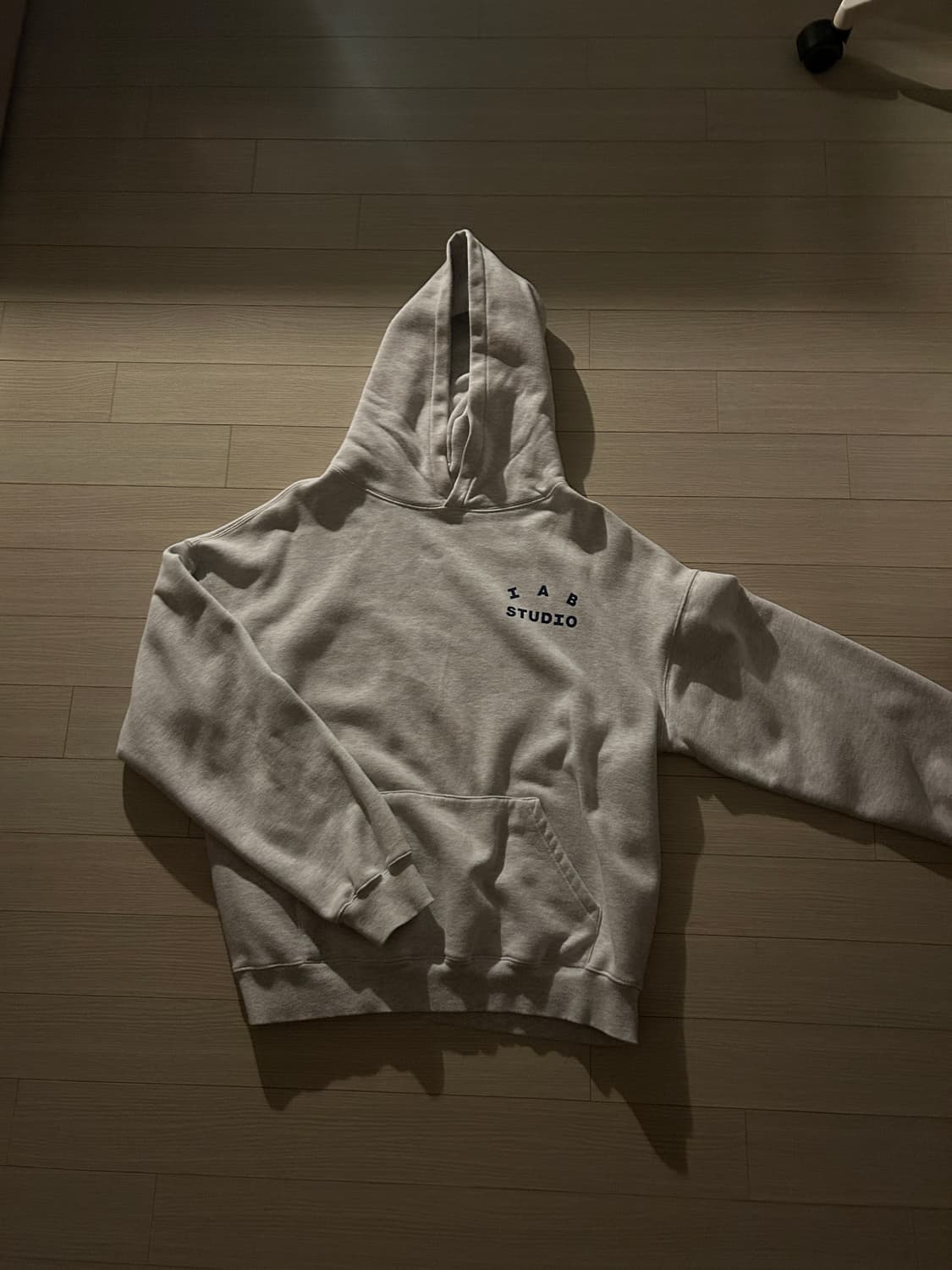 아이앱 스튜디오 후드 라이트 그레이 상품이미지1