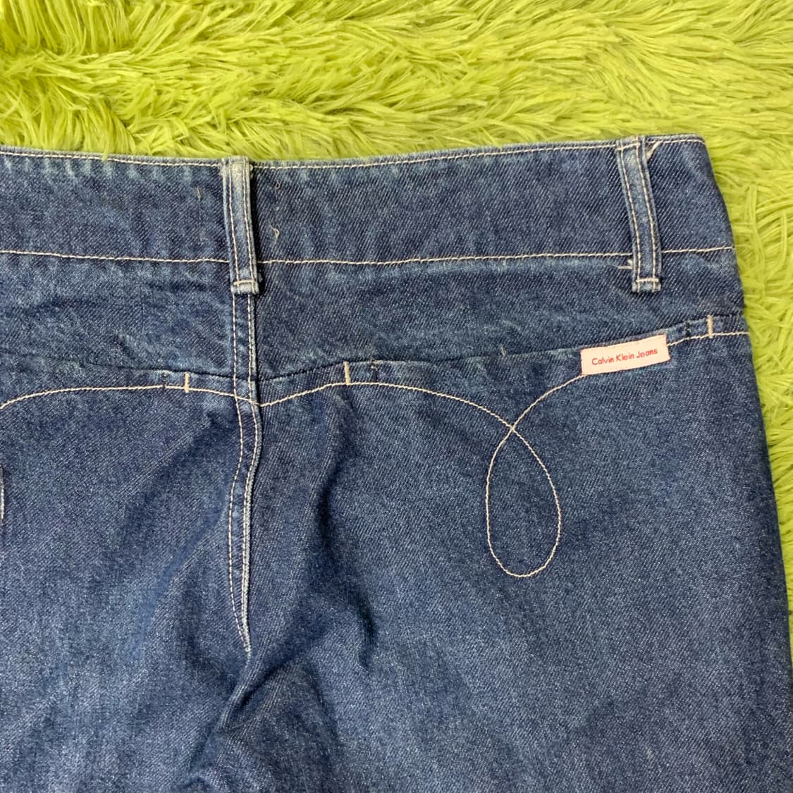 [골반 기준 30] 캘빈 클라인 로우라이즈 플레어 부츠컷 데님팬츠 상품이미지1