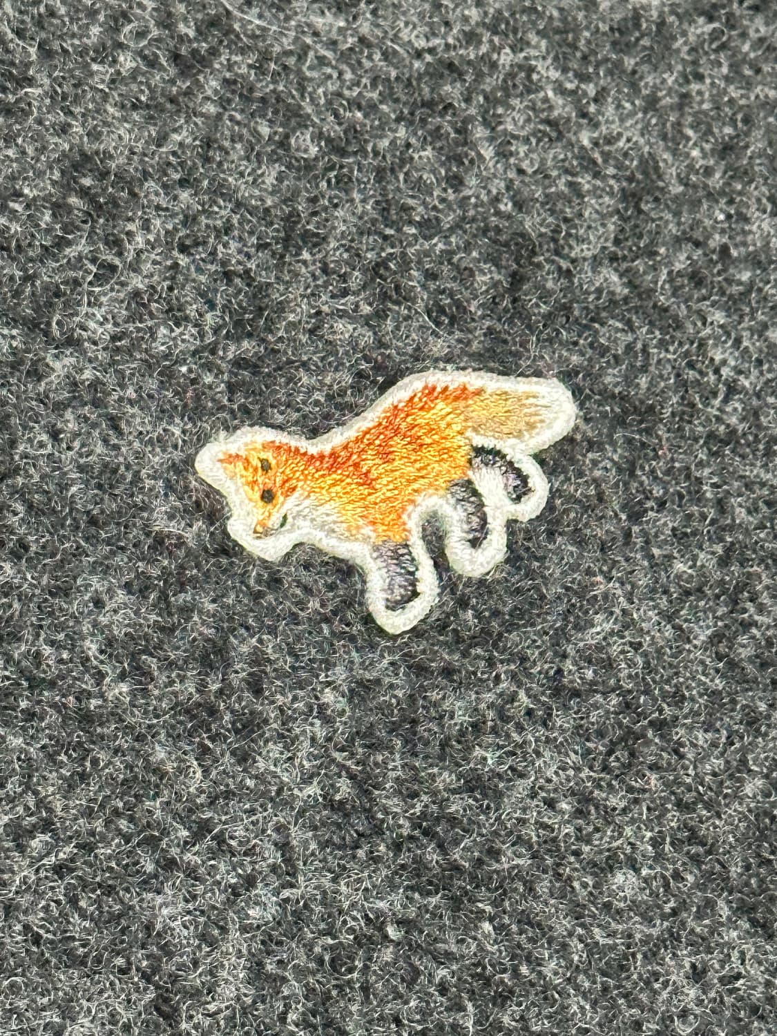 메종키츠네 최신형 폭스로고 니트 상품이미지3