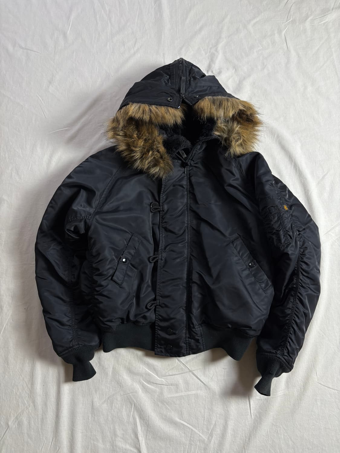 알파인더스트리 n2b 쇼트웨이스트 파카 L 상품이미지1