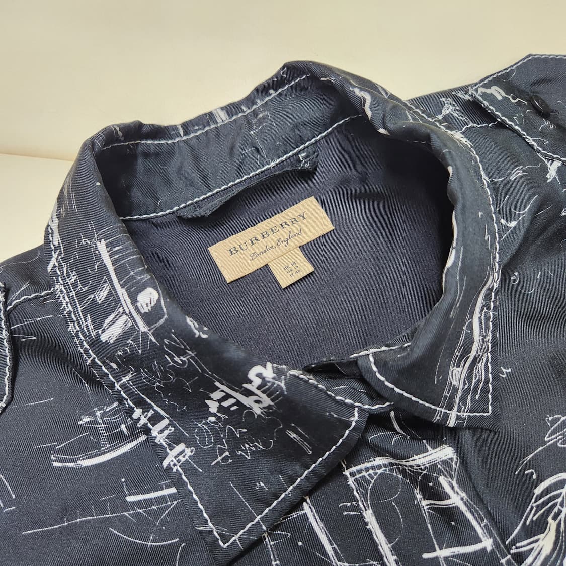 정품 버버리 여성 민소매 실크 블라우스 셔츠 Uk14 99 상품이미지4