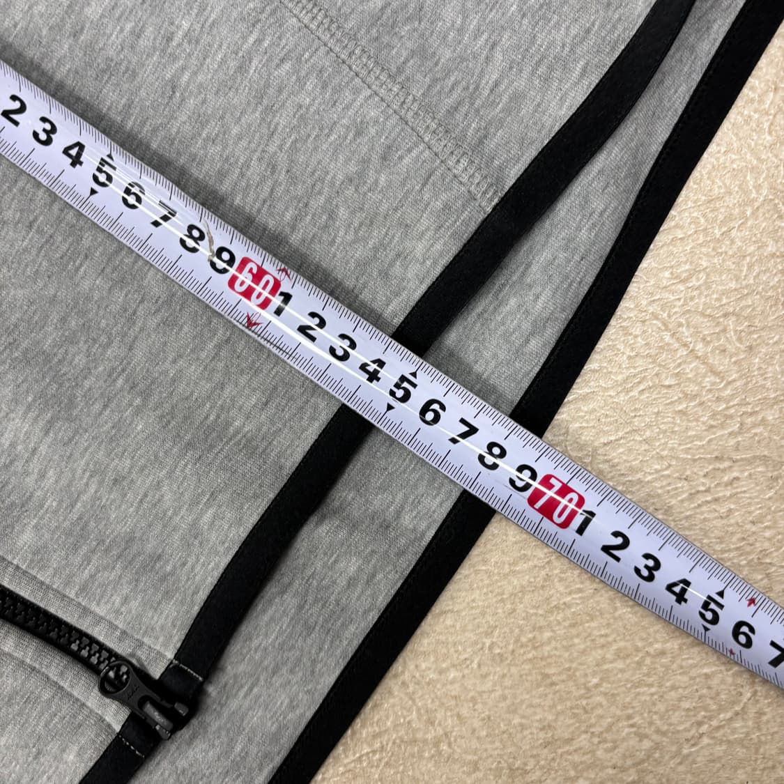 나이키 스몰로고 테크팩 후드 집업 상품이미지4