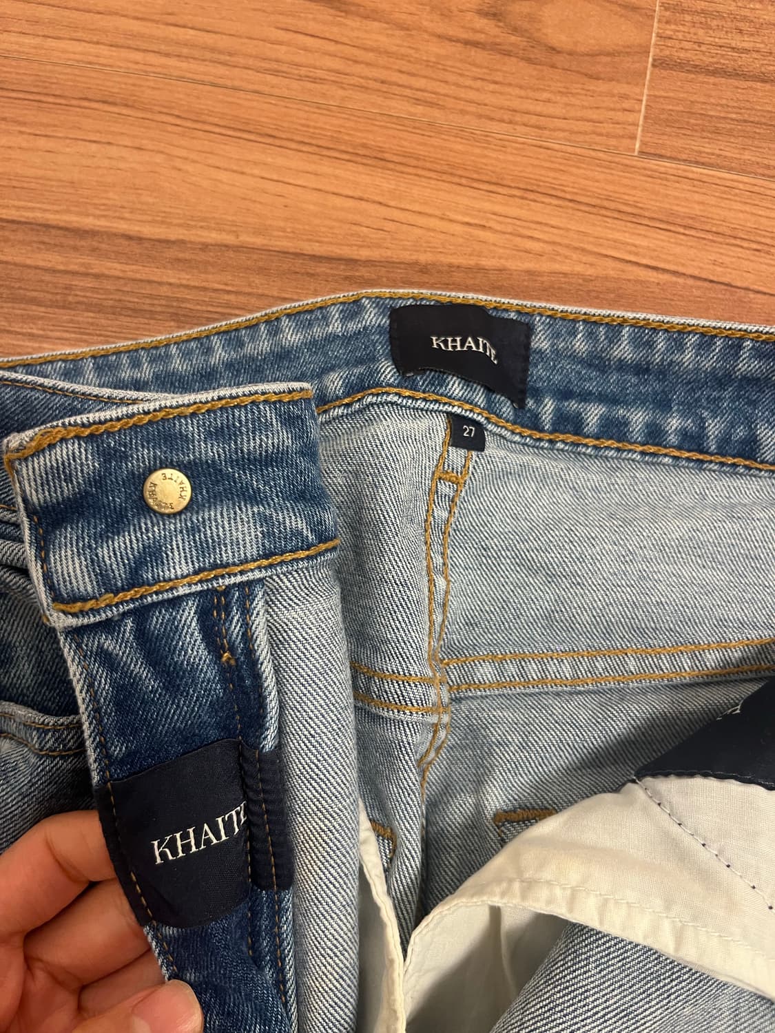 Khaite 부츠컷 청바지 상품이미지4