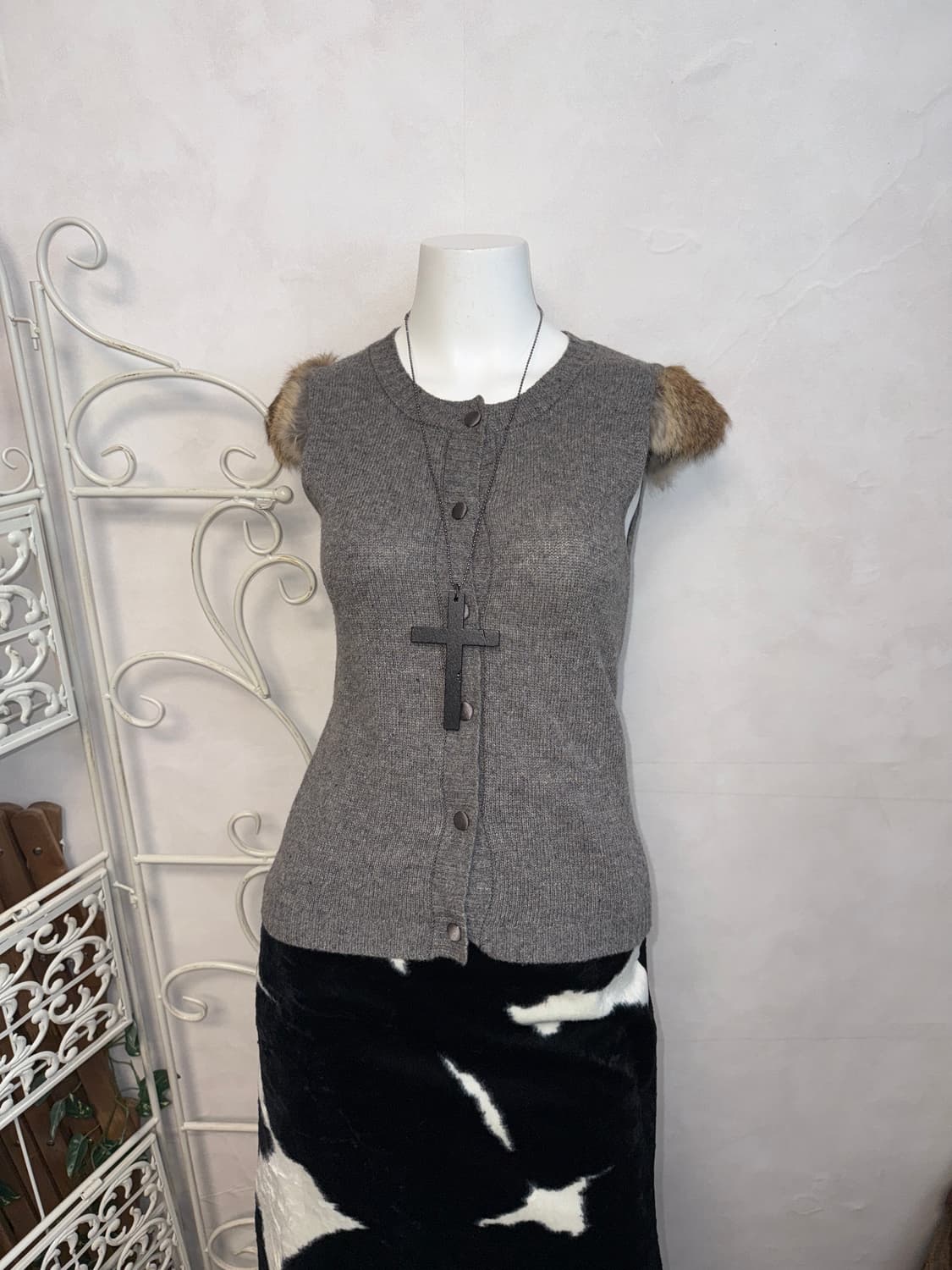 Gray wool rabbit fur trimming half knit 상품이미지4