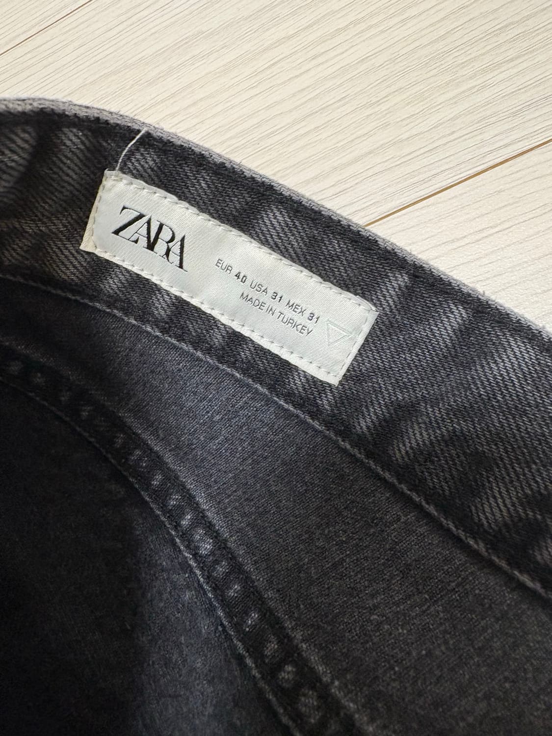 자라 플레어핏 부츠컷 블랙 워싱 데님 팬츠 31인치 상품이미지2
