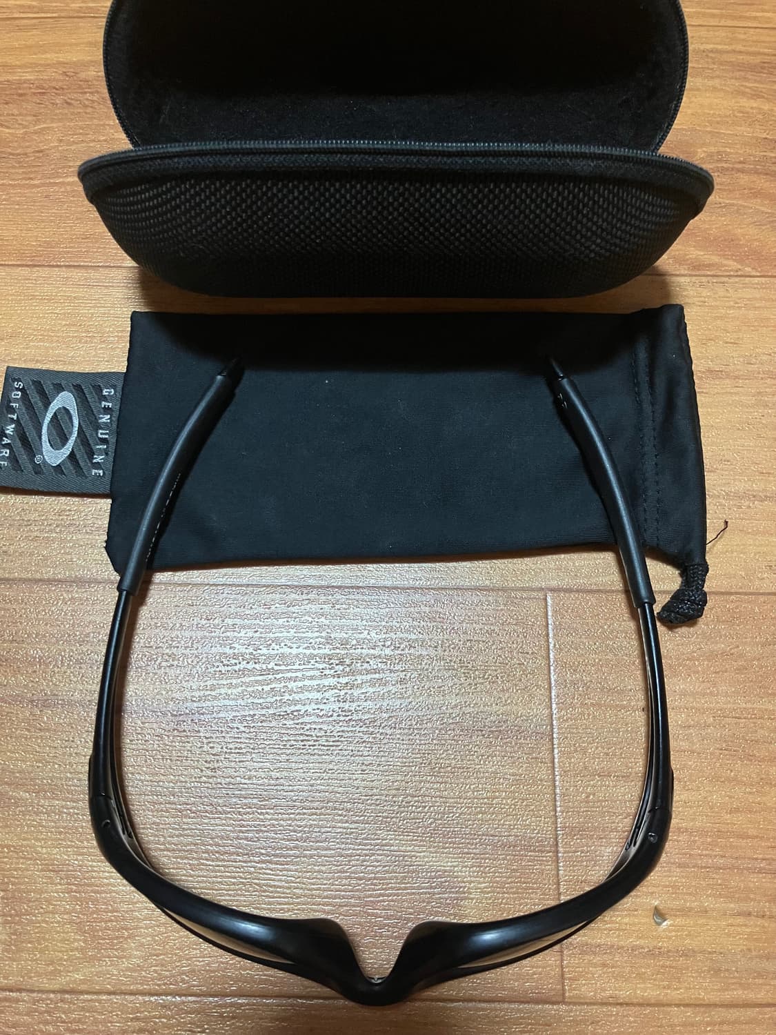 오클리 미뉴트 1.0 새렌즈 블랙 상품이미지4