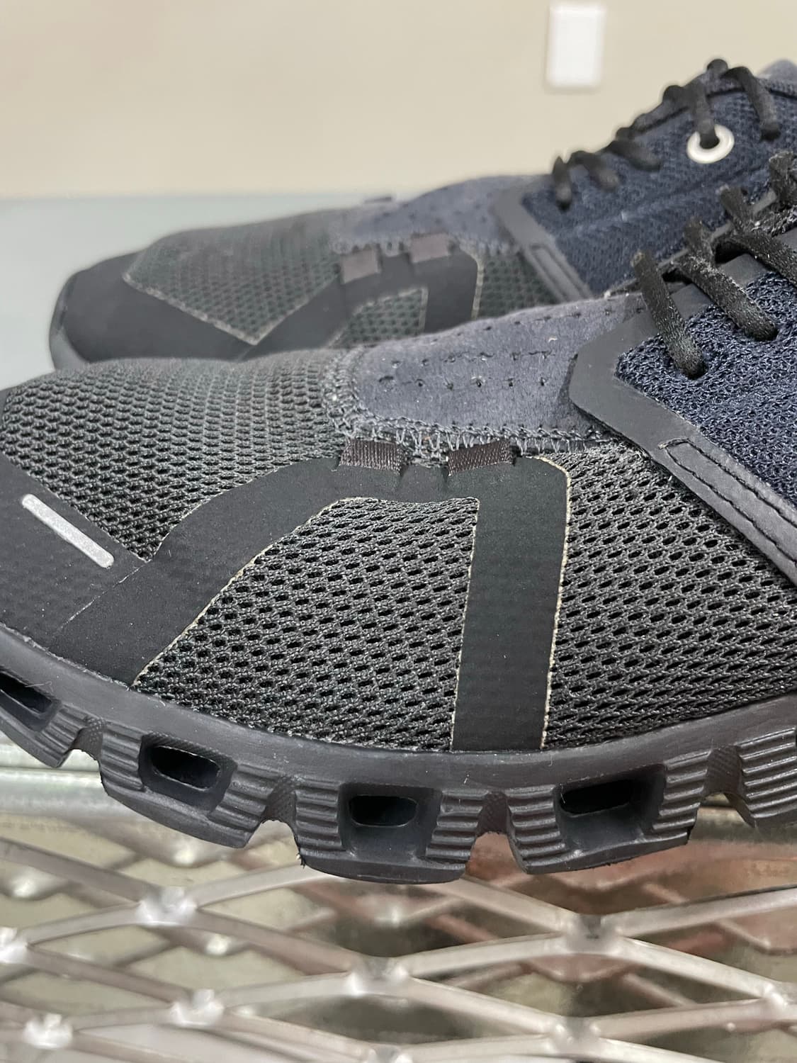 온러닝 클라우드6 블랙 255 (gr-5395) 상품이미지8