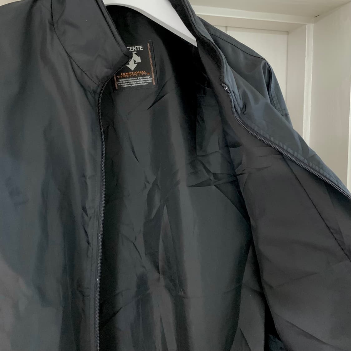 데상트 재팬 x 한신 타이거즈 나일론 블루종 자켓 상품이미지3