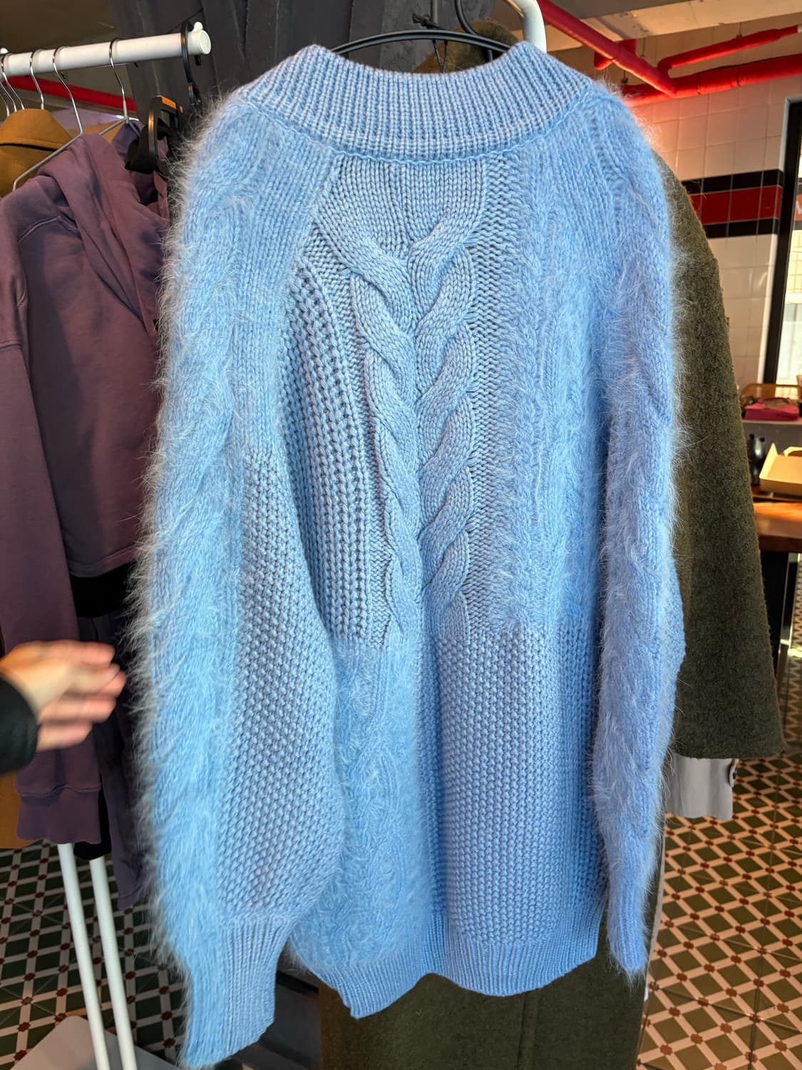 앤더슨벨 리아 앙고라 니트 원피스 스카이블루 상품이미지5