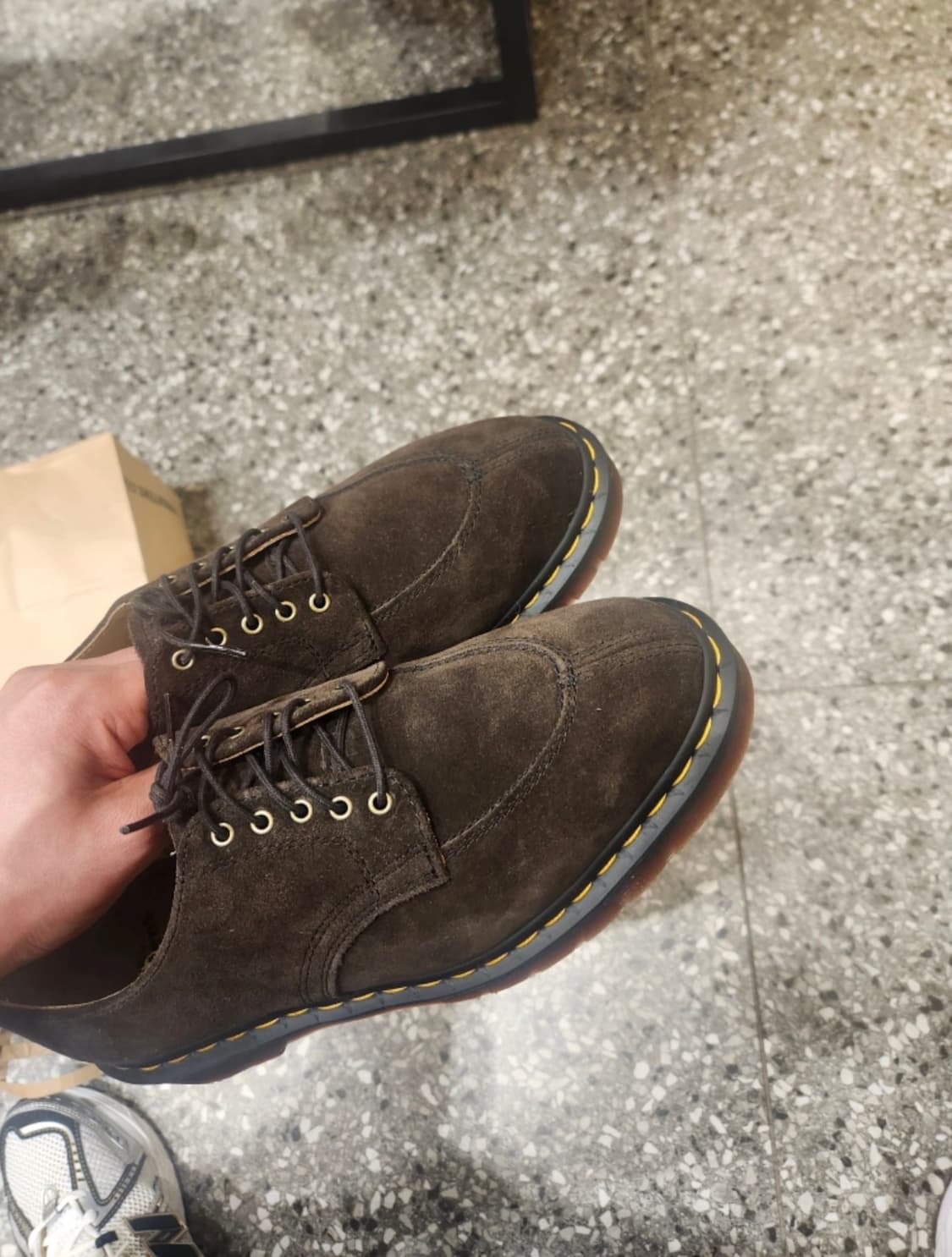 닥터마틴 스웨이드 로퍼 상품이미지1