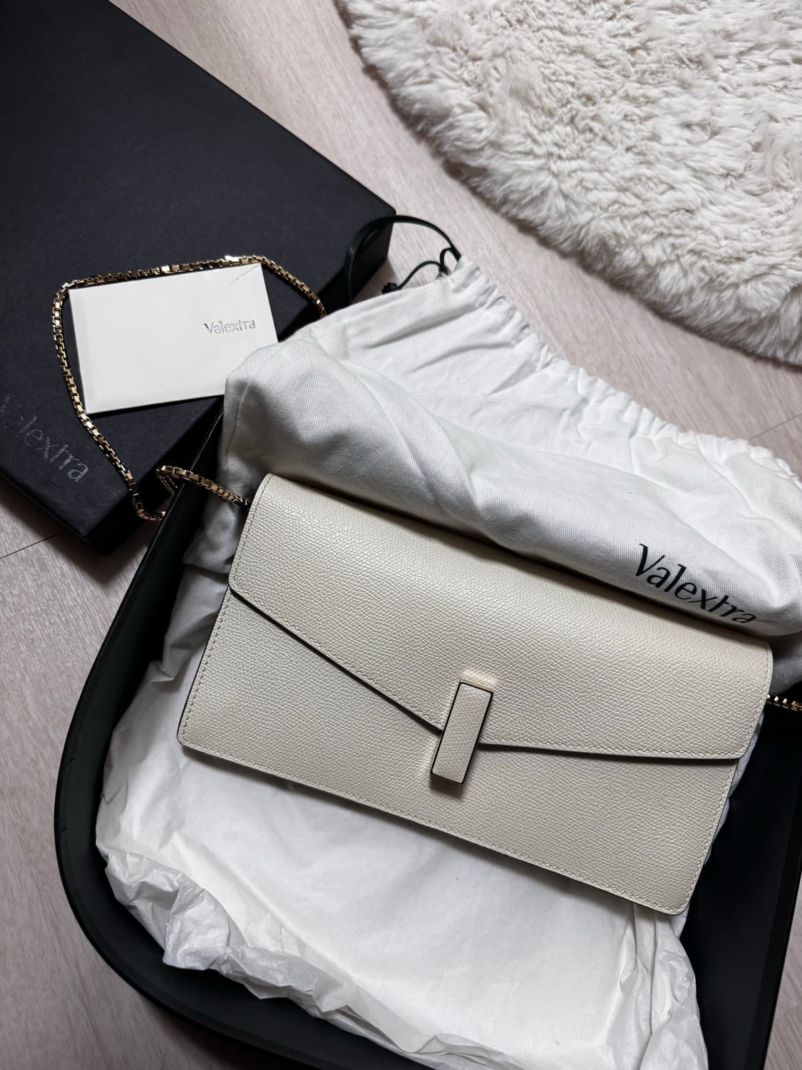 발렉스트라 클러치백 상품이미지7