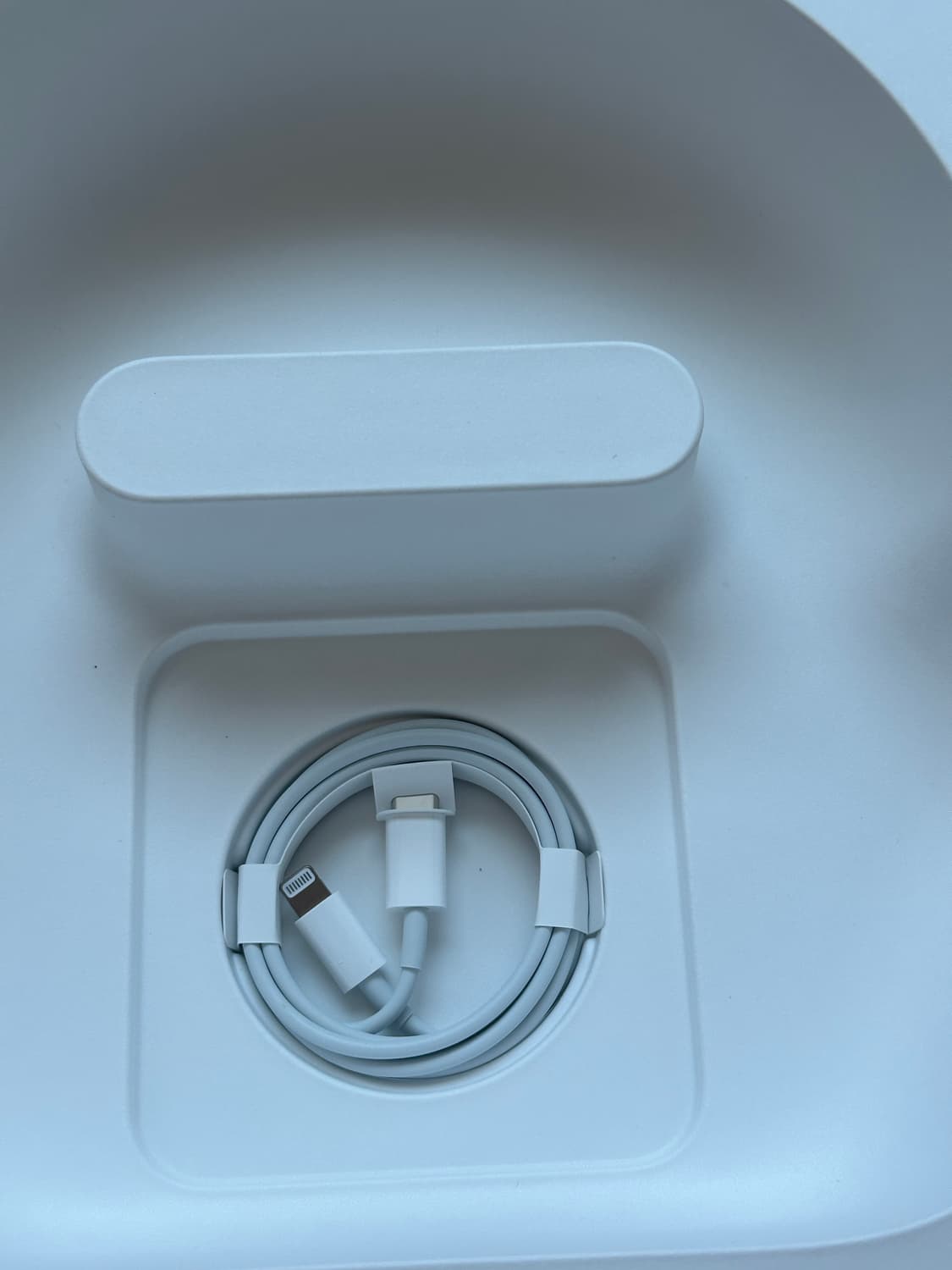 에어팟 맥스 라이트닝 실버 상품이미지4