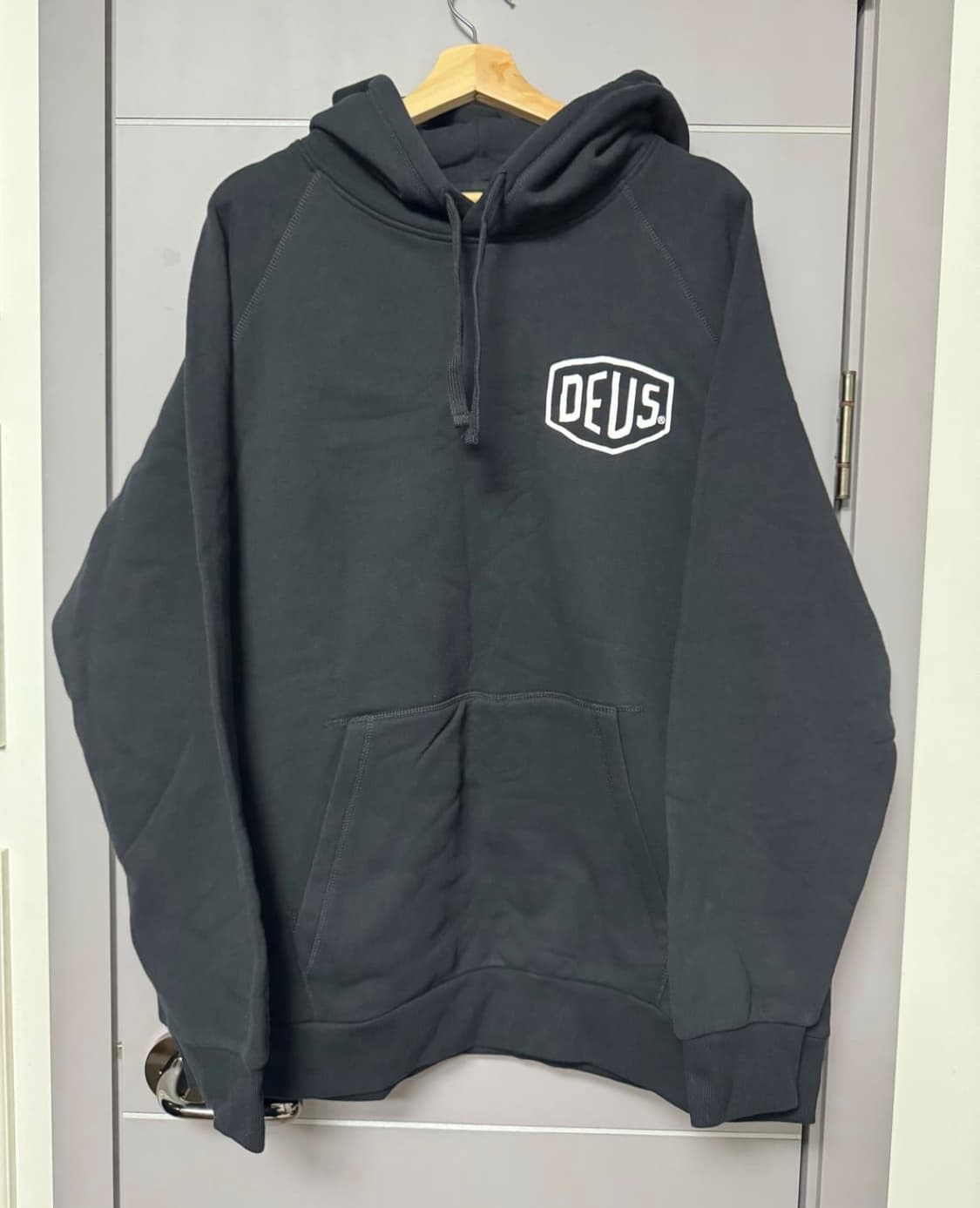 데우스 엑스 마키나 도쿄 2XL 후드티 블랙 민트급 상품이미지3